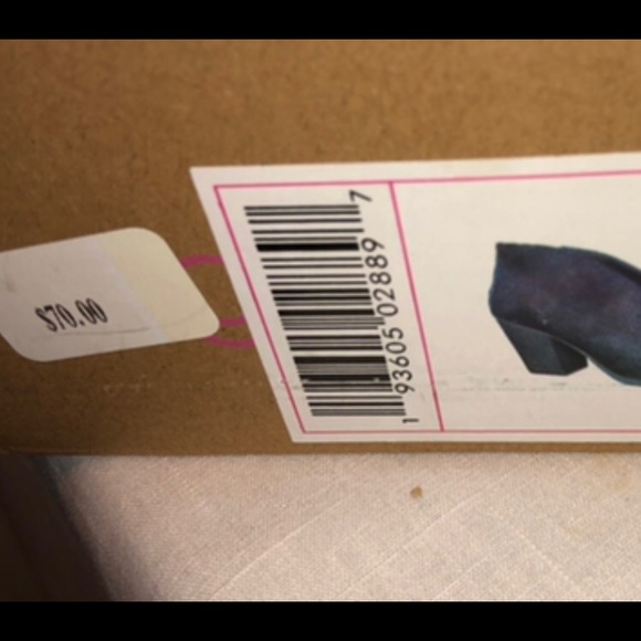 Sugar heels NEW Sugar Peeptoe bootie Heels NEW $70 size 6.5 - Picture 6 of 8